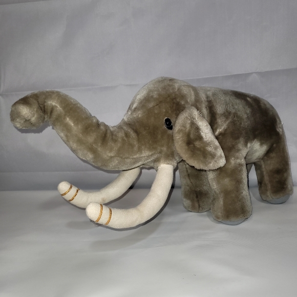 RINGLING BROTHER BARNUM & BAILEY Elephant King Tusk Plush 20" Fiesta Co - Picture 3 of 7